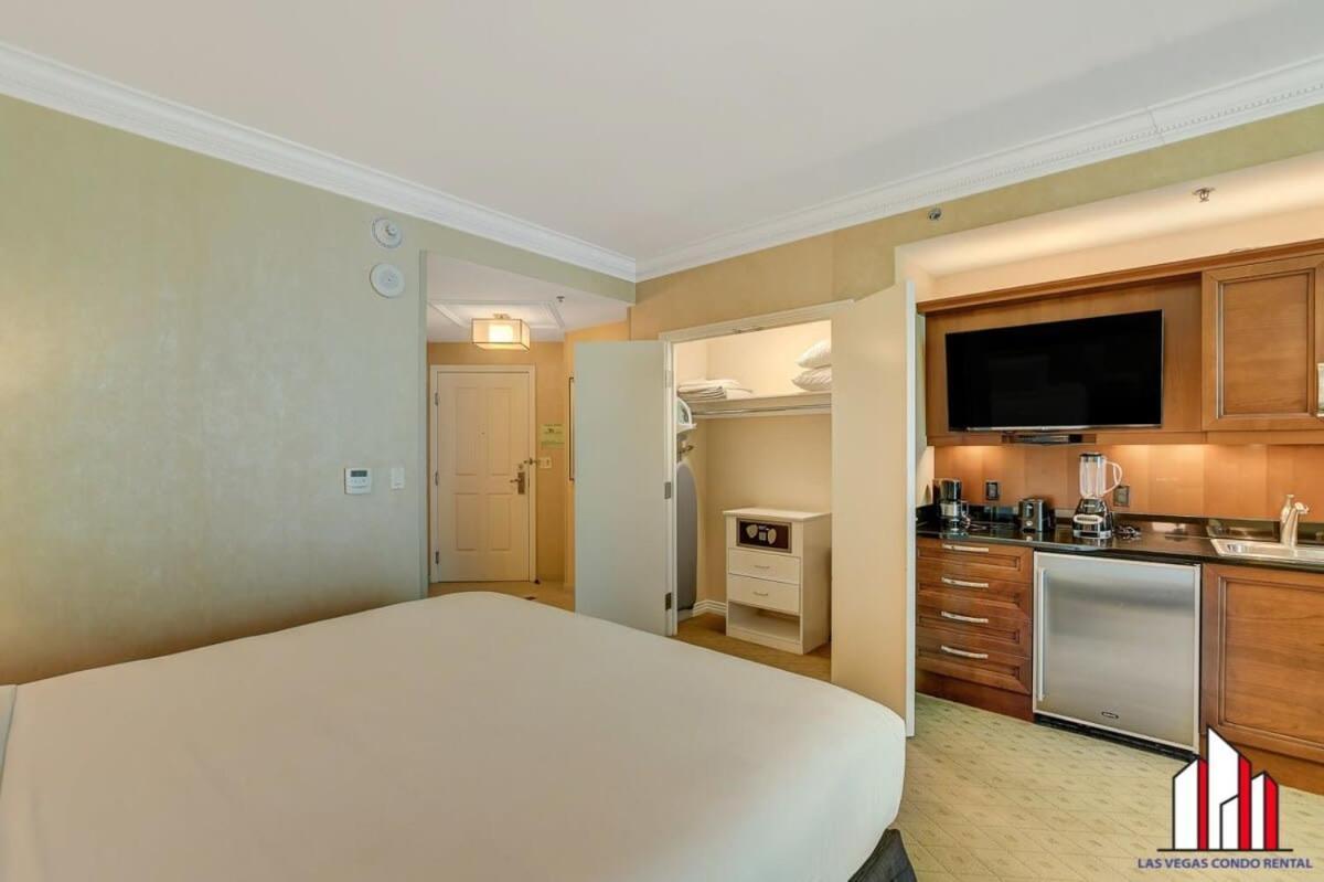 Mgm Signature-22-611 Strip View Jacuzzi Studio ลาสเวกัส ภายนอก รูปภาพ